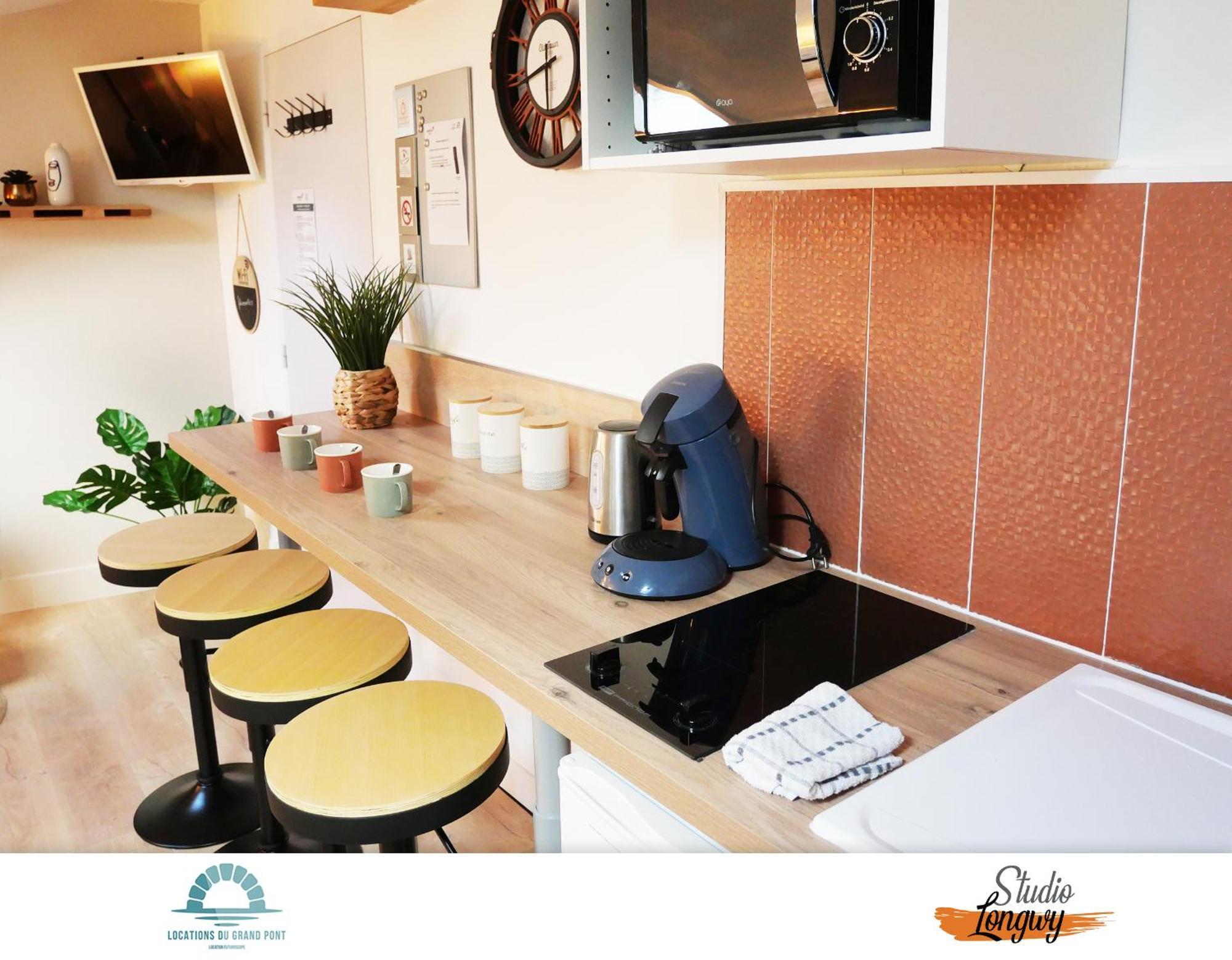 Locations Du Grand Pont - Appart Hotel Poitiers - Futuroscope シャッスヌイユ・デュ・ポワト エクステリア 写真